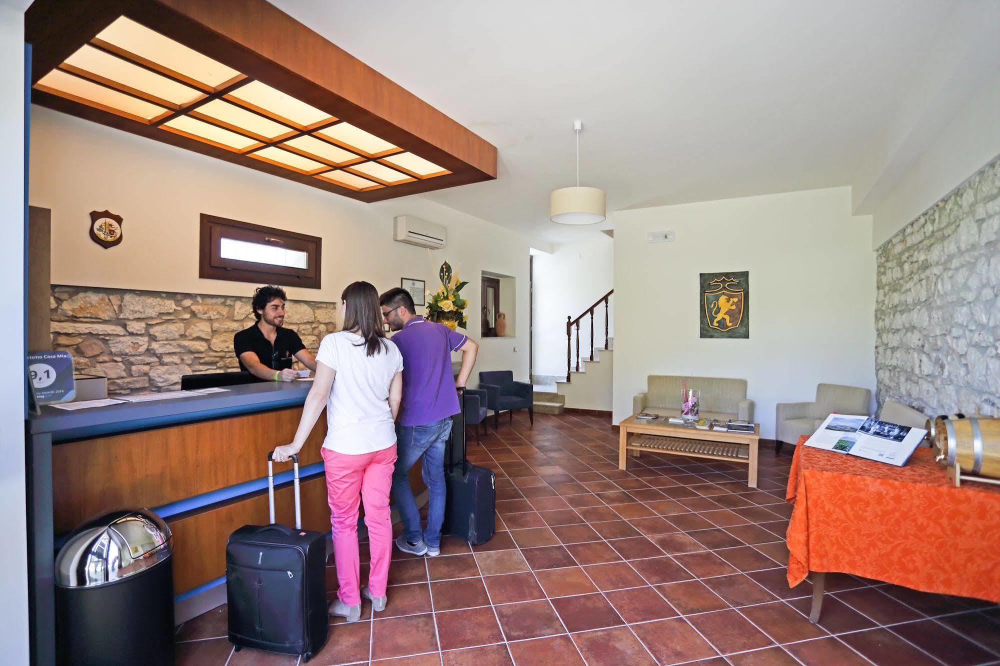 Agriturismo Tenute Pollara Roccamena Eksteriør billede